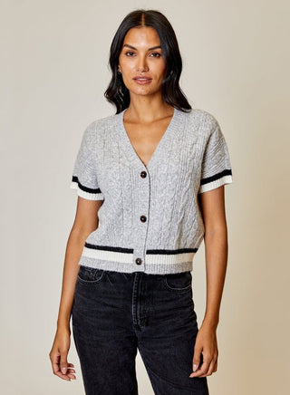 V-Neck SS Button Front