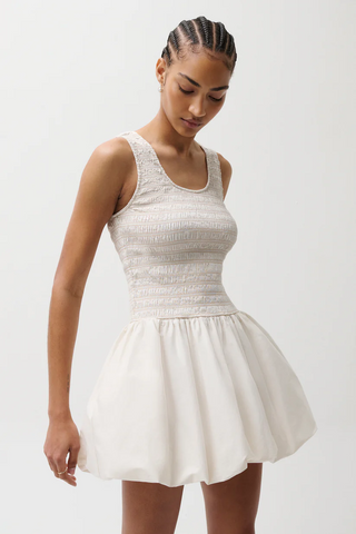 Ilona - Soft White