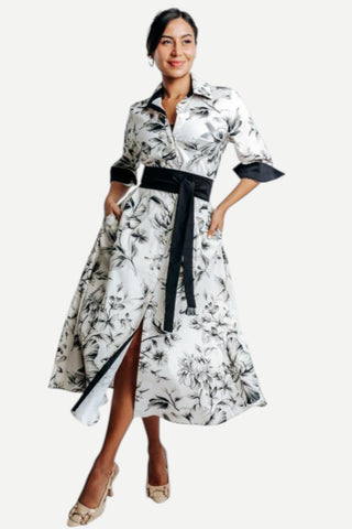 Neila Audrey Pearl 3/4 Sleeve Flared Maxi Dress