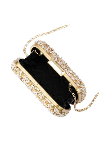 Savannah Pebble Clutch