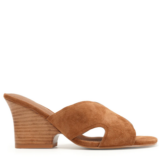 Faye Wedge