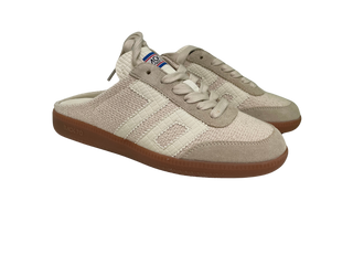 Back 70 Easter Sacco Milk