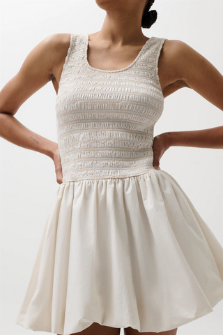 Ilona - Soft White
