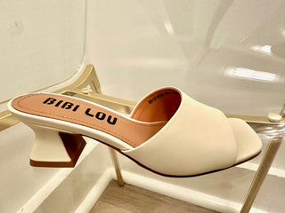 Salem Sandals Off White