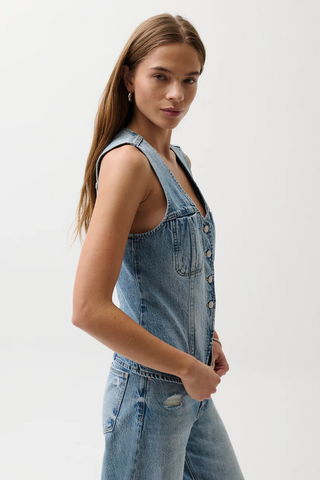 Gia Vest