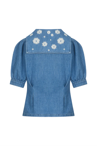 Cassie Top